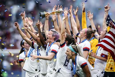 US Soccer agrees to equal pay deal
