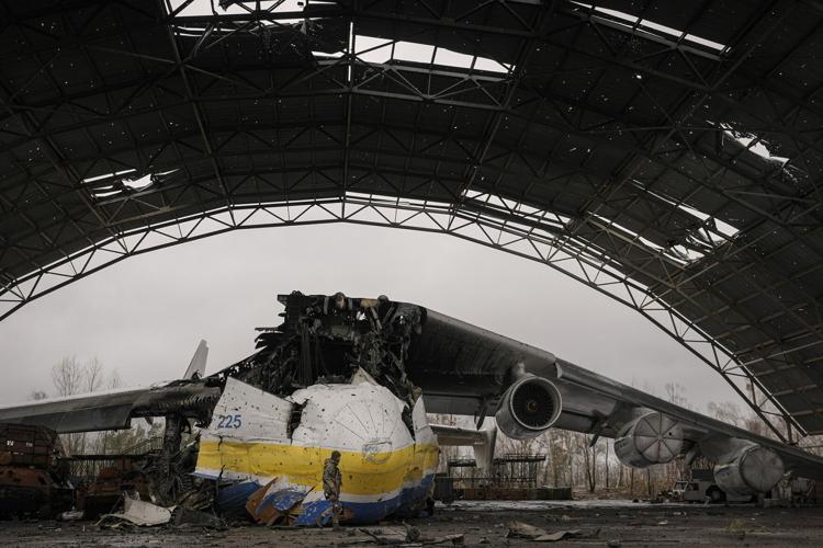 Photos show destruction of world's largest airplane in Ukraine