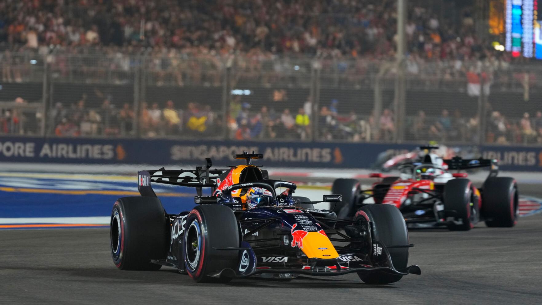 Singapore F1 GP Auto Racing