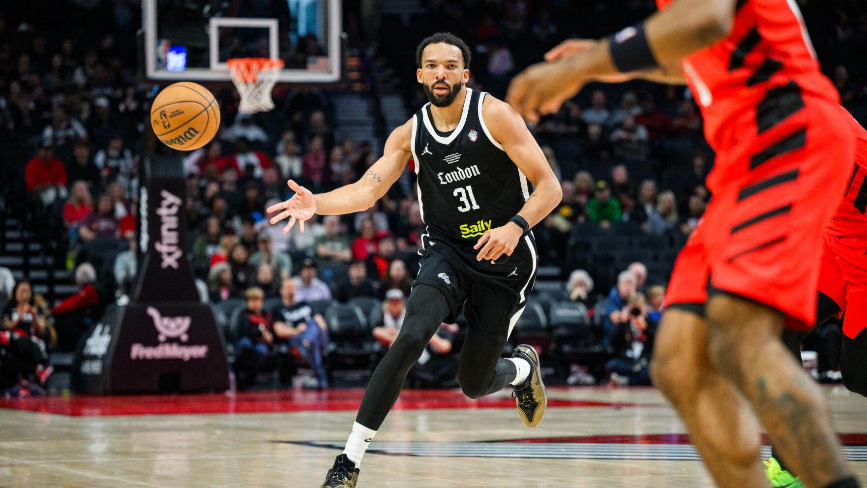 Lions Trail Blazers Basketball