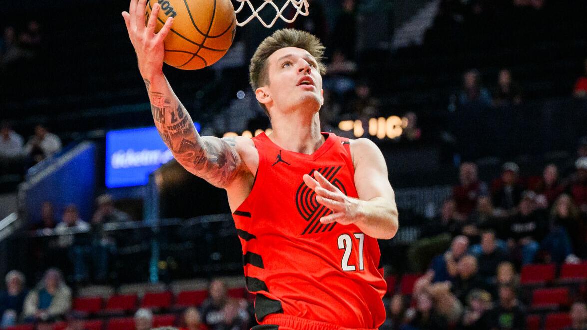 Lions Trail Blazers Basketball