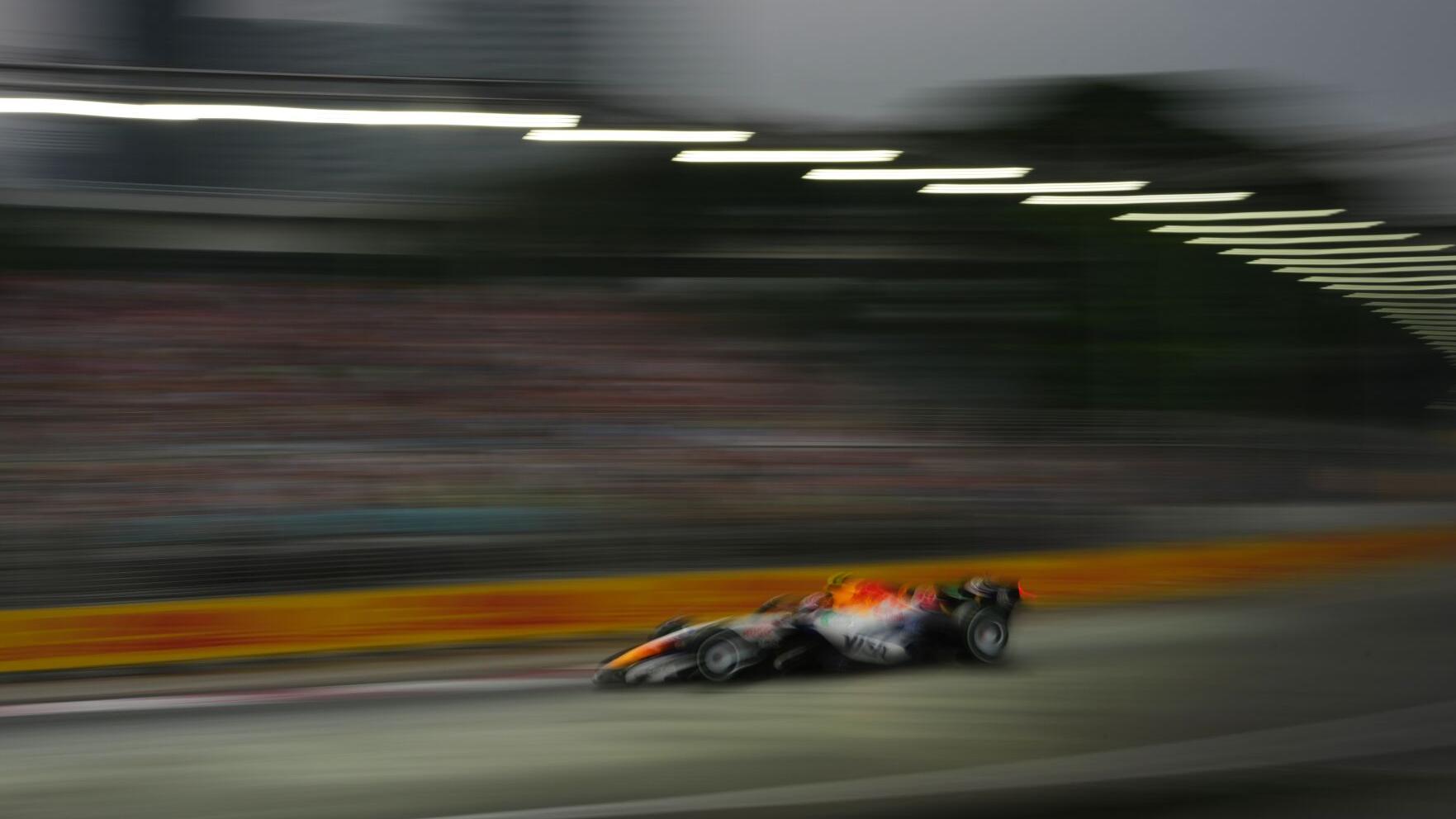 Singapore F1 GP Auto Racing