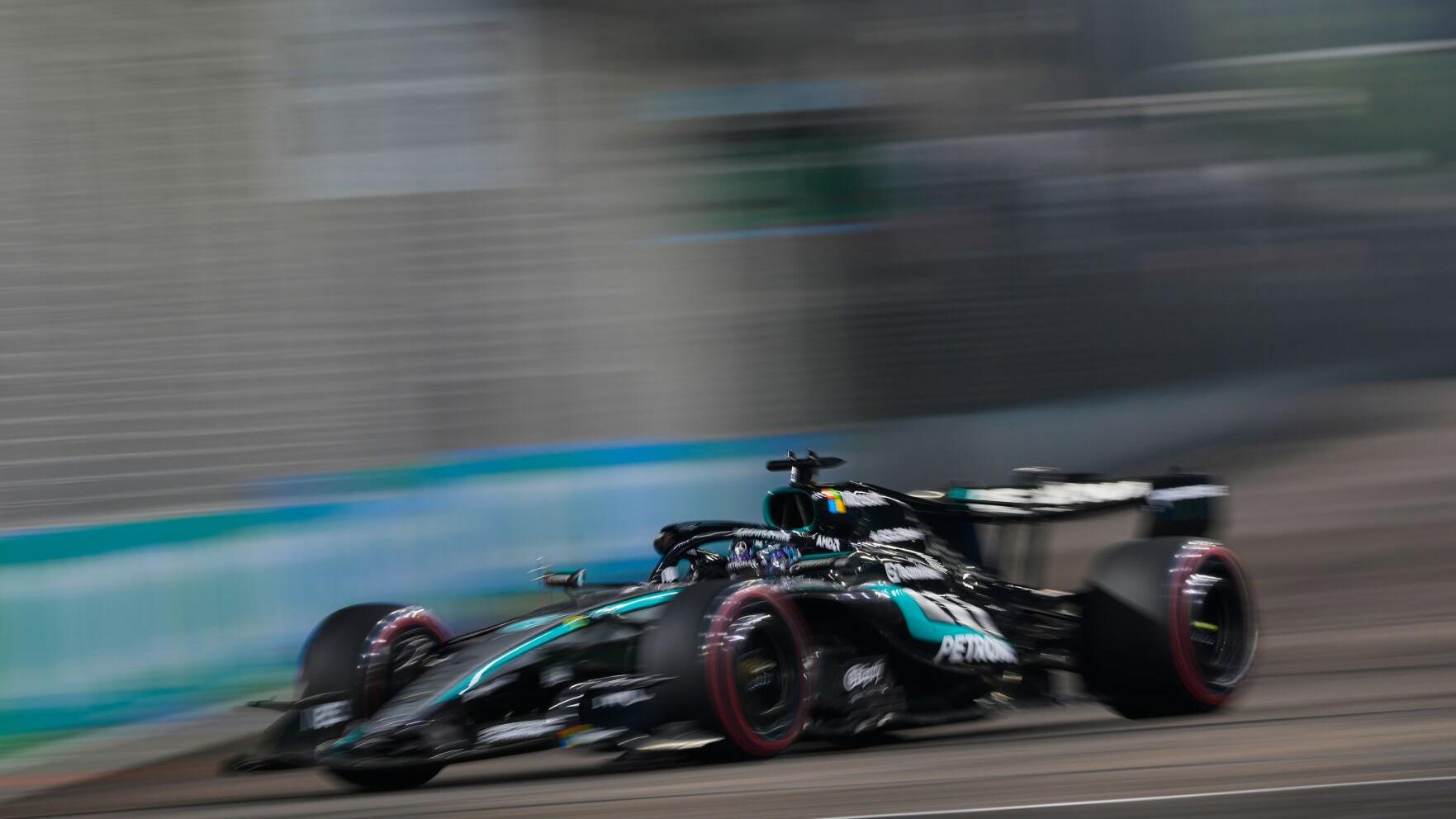 Singapore F1 GP Auto Racing