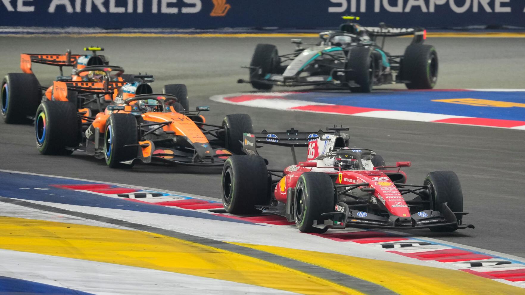 Singapore F1 GP Auto Racing