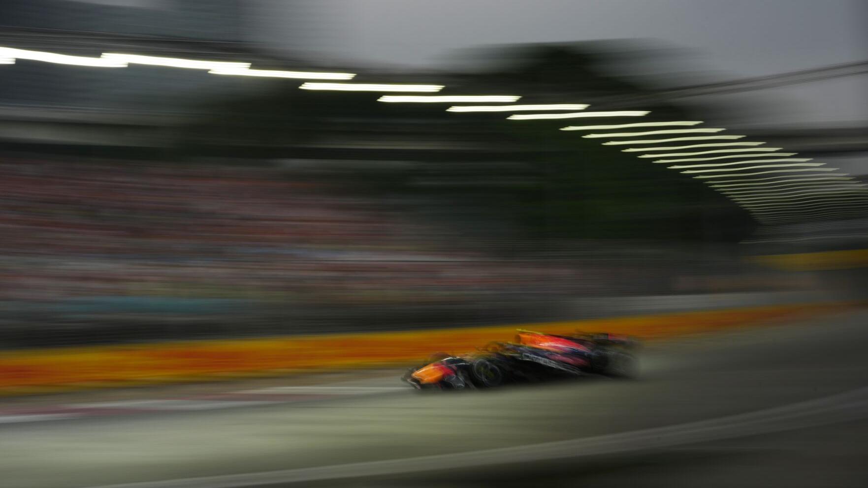 Singapore F1 GP Auto Racing