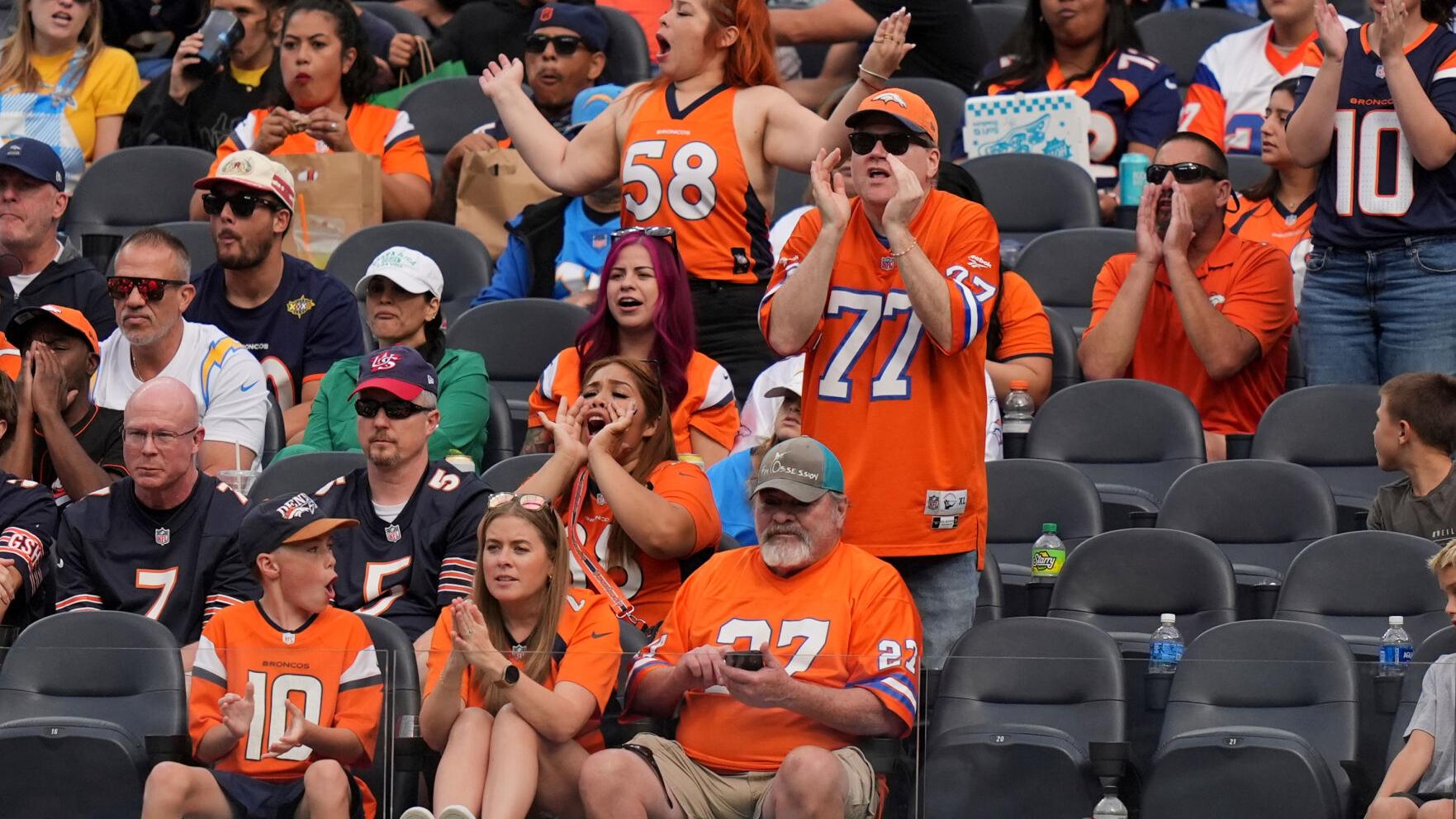 Broncos Chargers Football