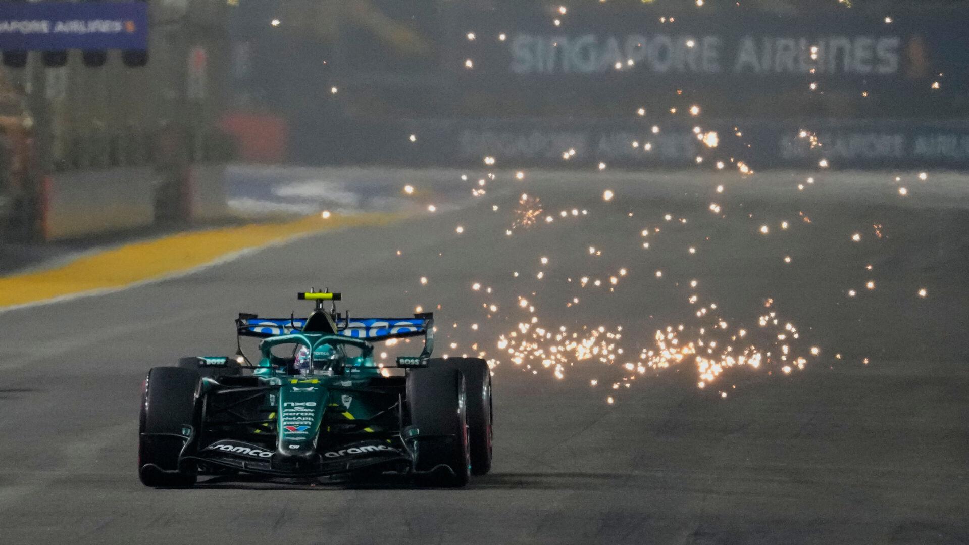 Singapore F1 GP Auto Racing
