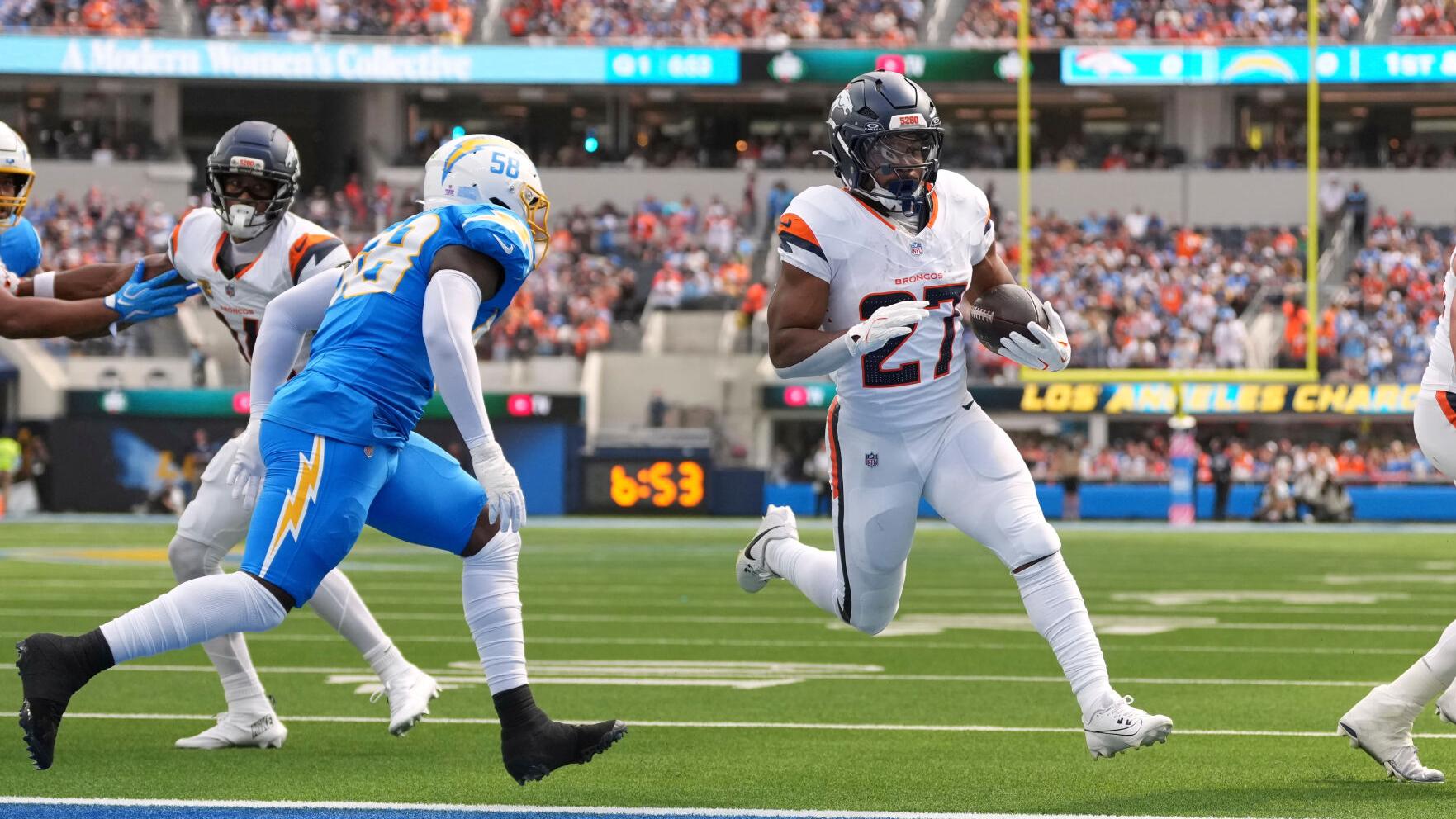 CORRECTION Broncos Chargers Football