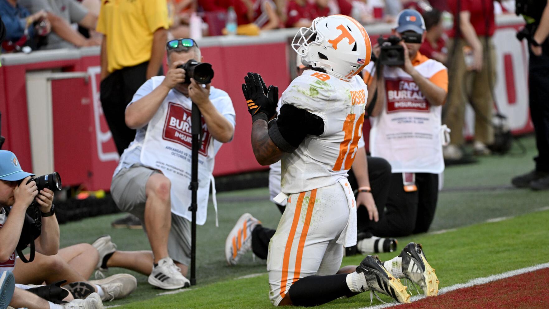 Tennessee Arkansas Football