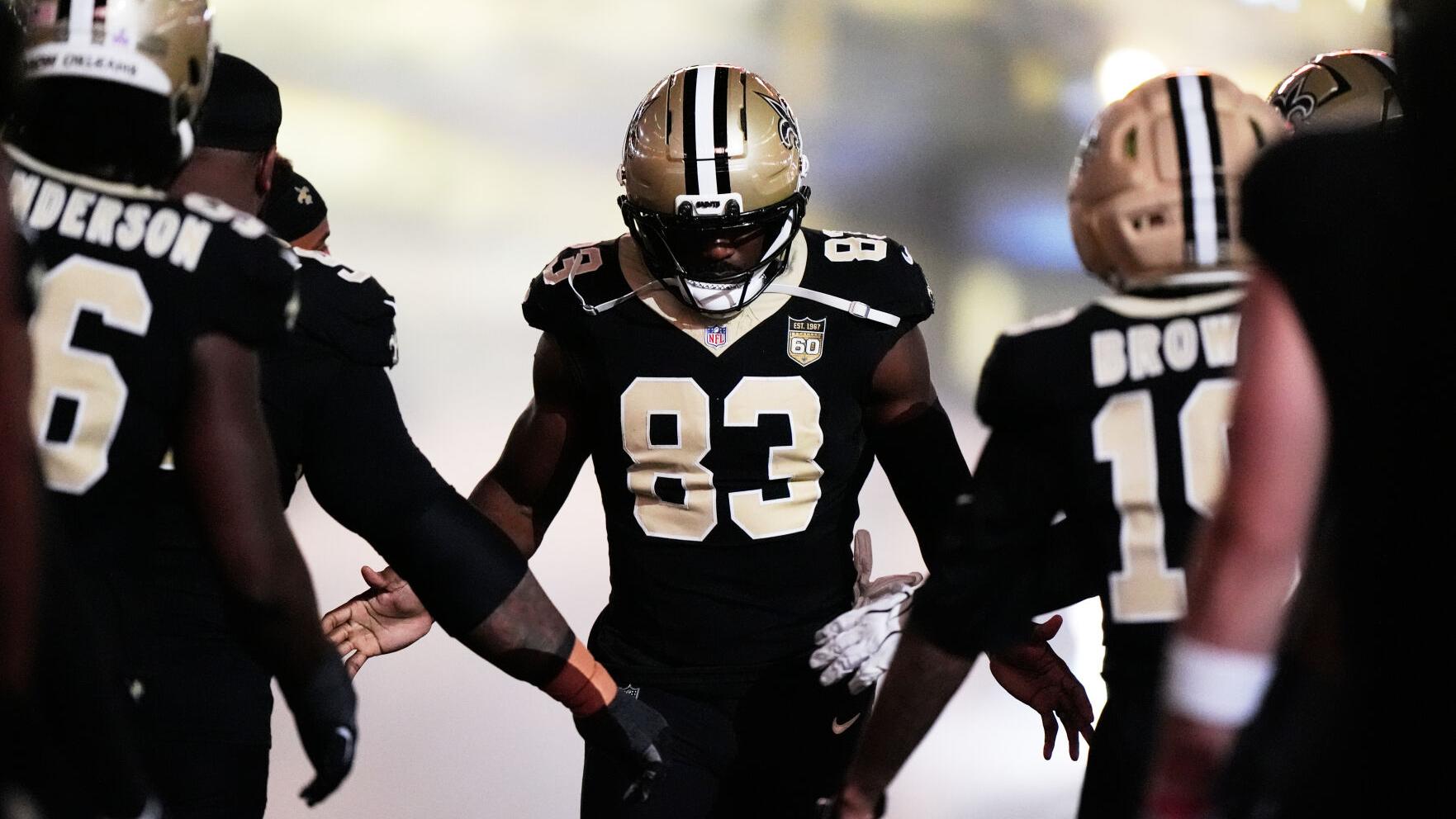 Vikings Saints Football
