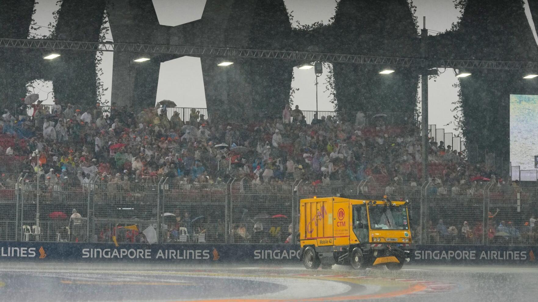 Singapore F1 GP Auto Racing