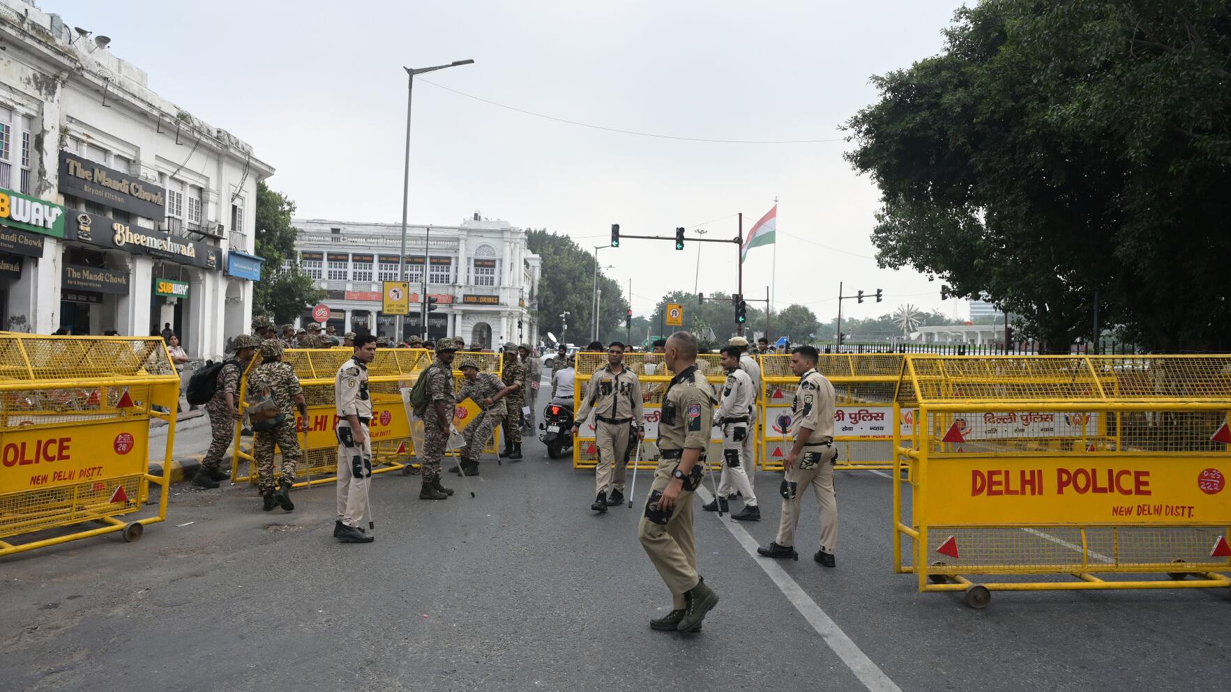 India Cockroach Protest