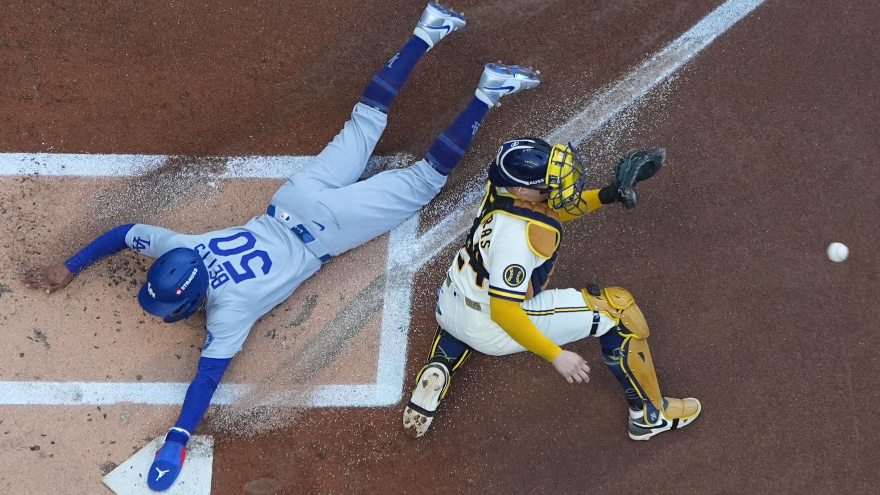 APTOPIX NLCS Dodgers Brewers Baseball