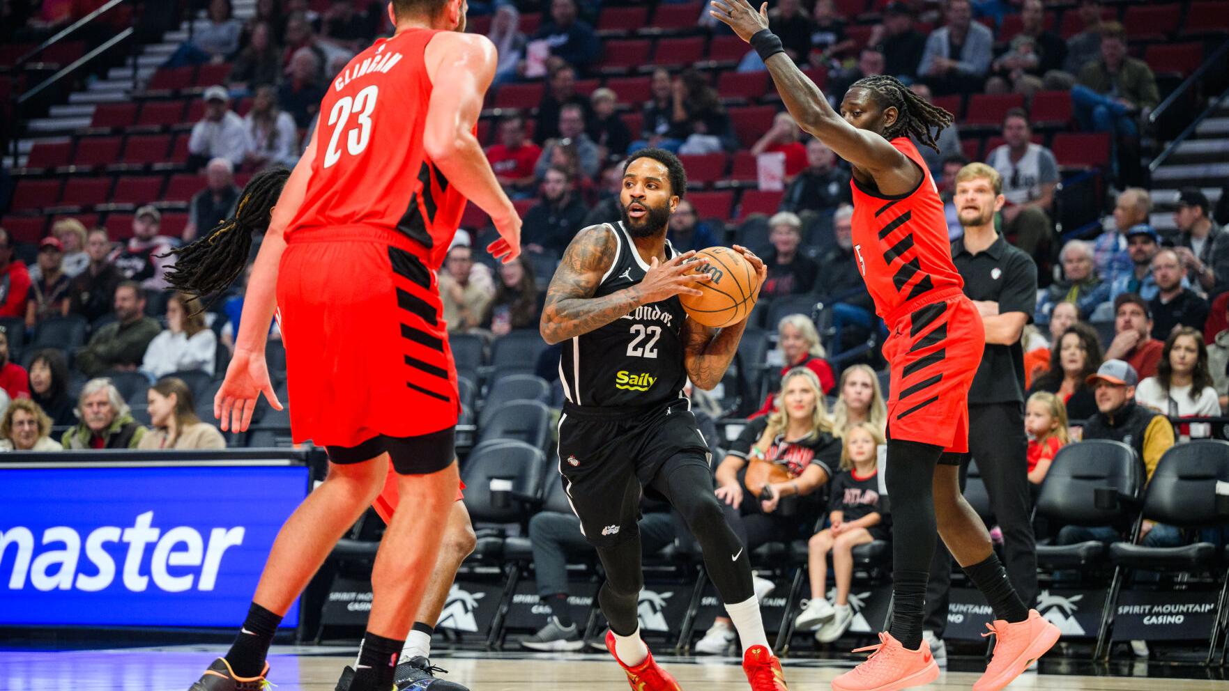 Lions Trail Blazers Basketball