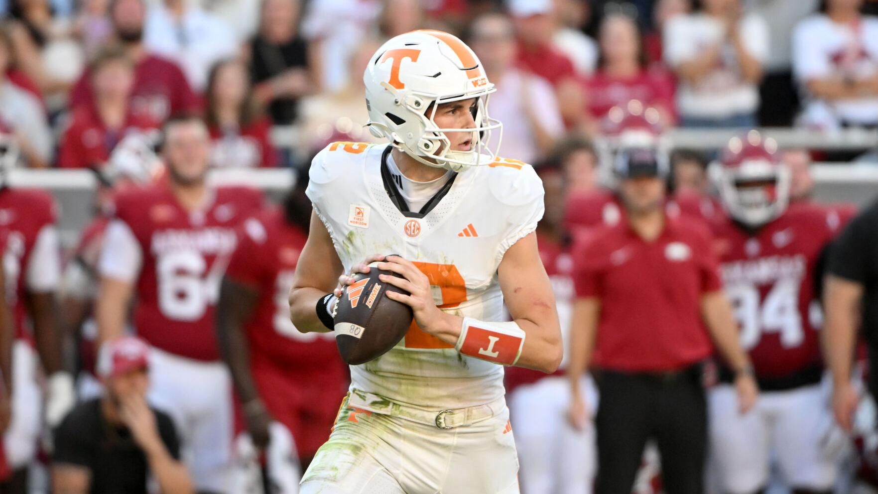Tennessee Arkansas Football