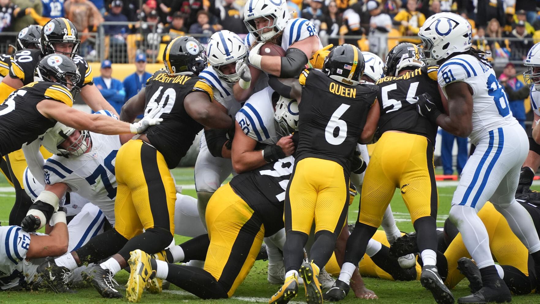 APTOPIX Colts Steelers Football
