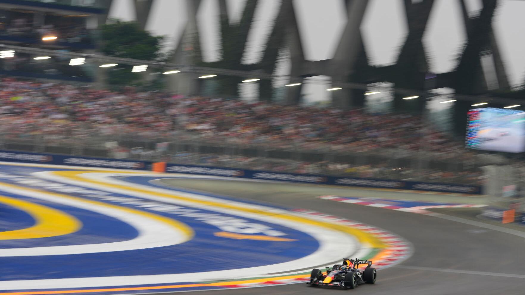 Singapore F1 GP Auto Racing
