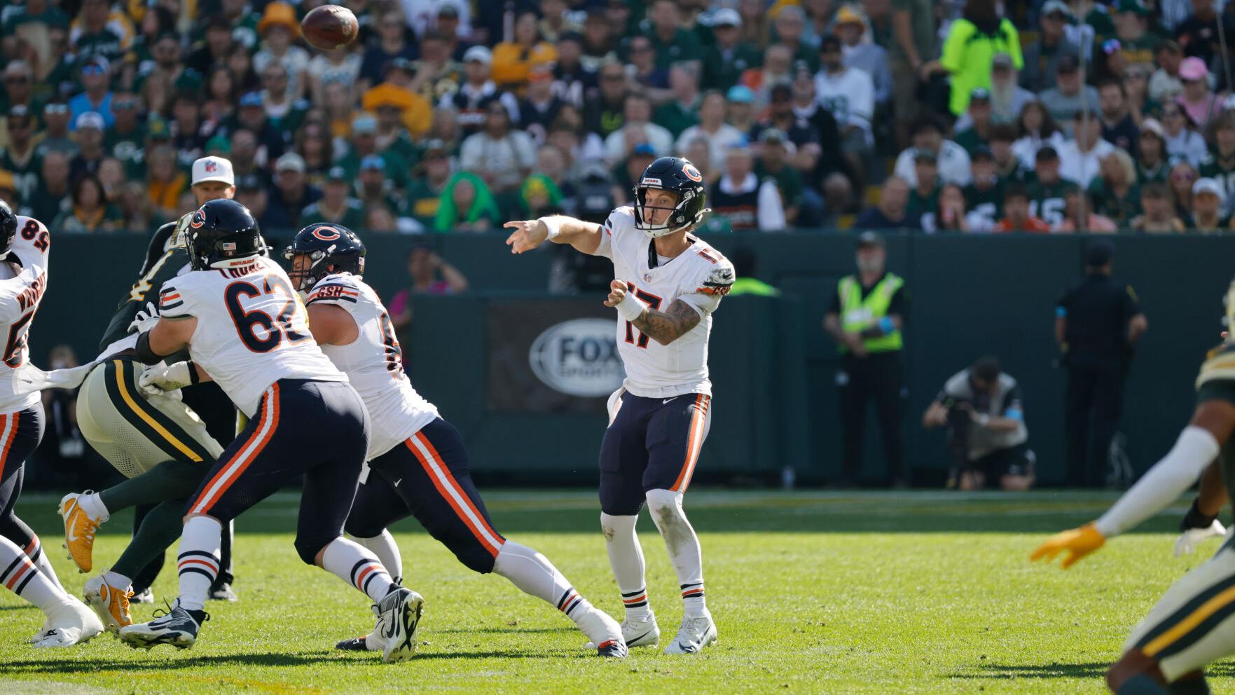 Bears Packers Football