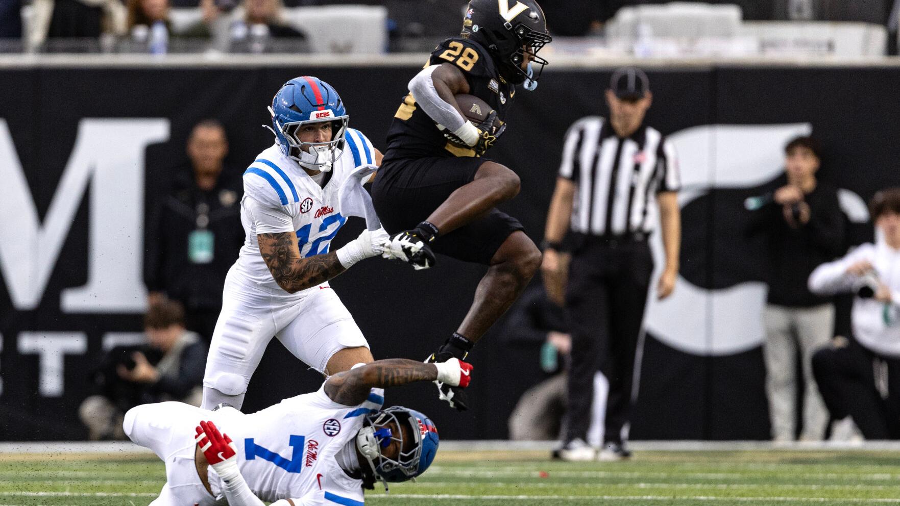 Mississippi Vanderbilt Football